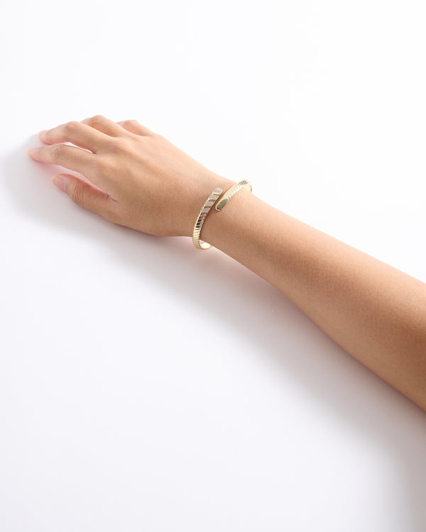 Jiya Bracelet
